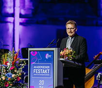 Dr. med. Lars Choritz bei der Verleihung des Lehrpreises der Universität Magdeburg in der Johanniskirche Magdeburg.